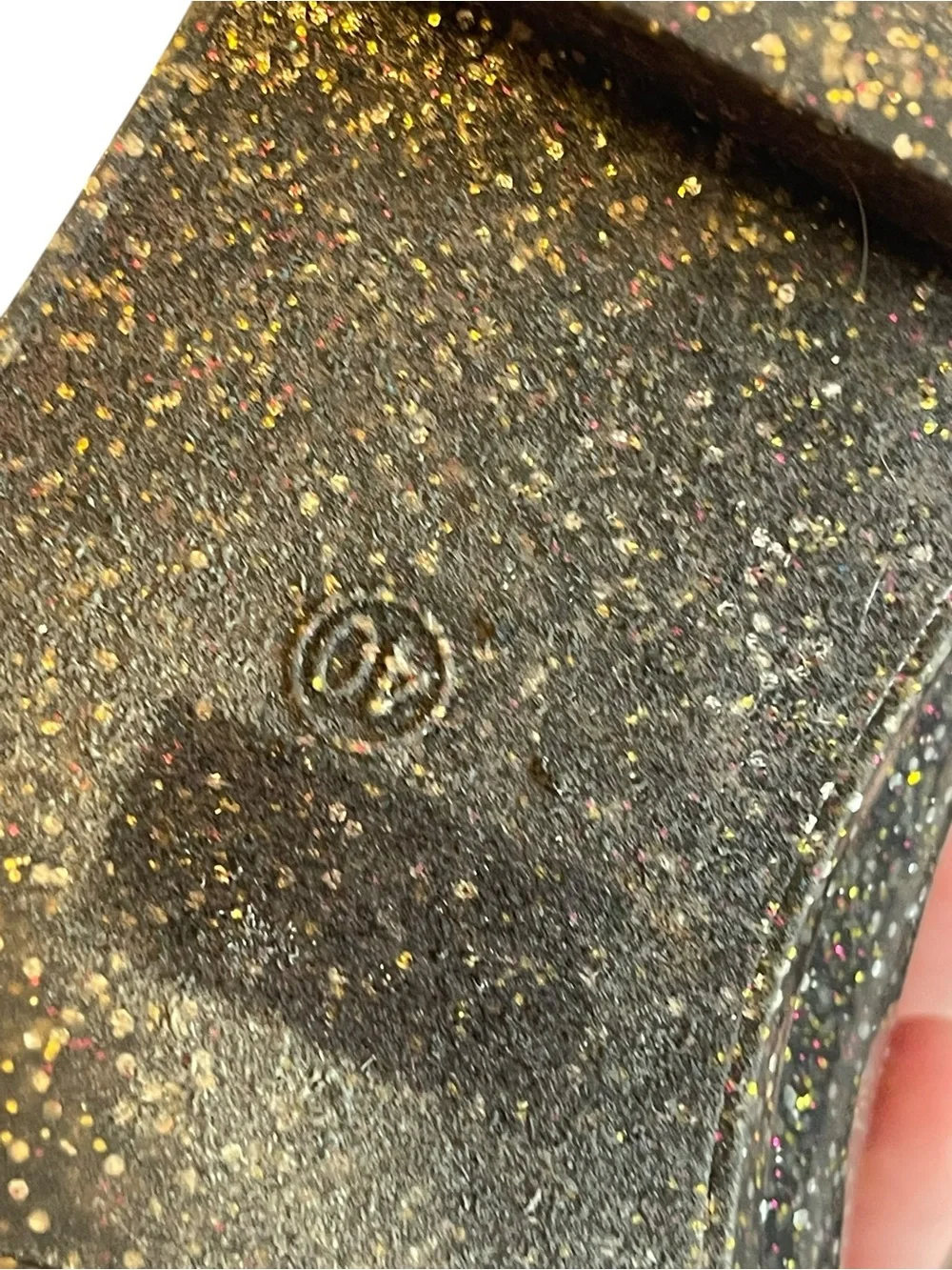 Report gold glitter